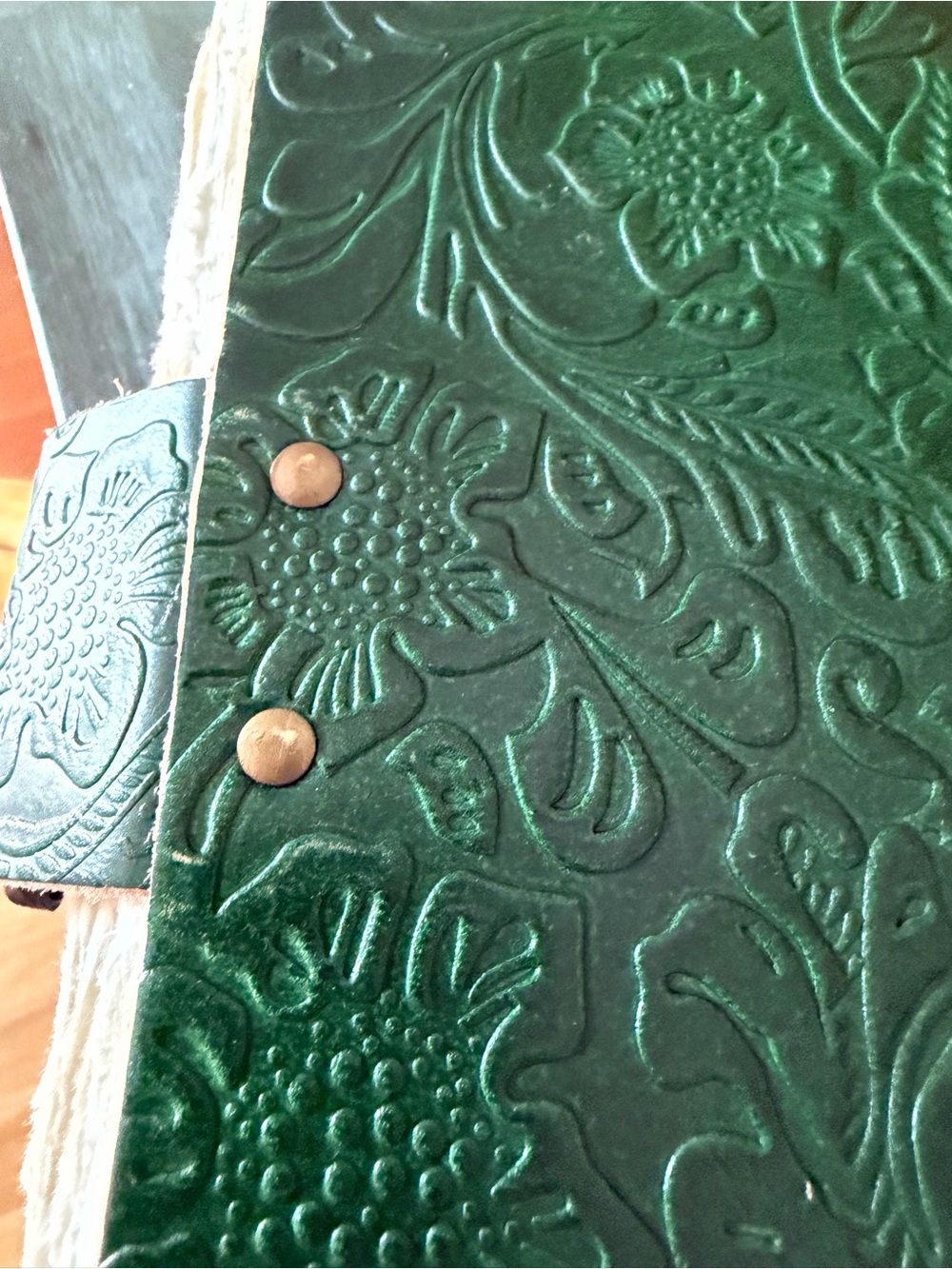 Handmade Green Leather Journal, Antique Deckle Edge Paper - Picture 4 of 14